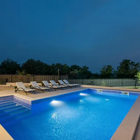 Periska Vila Skrbcici